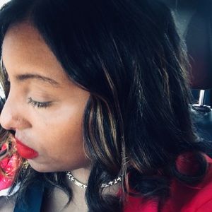 Meet your Posher, April